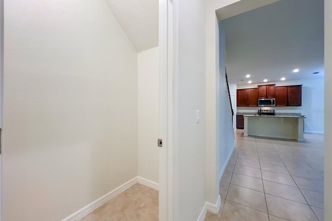 Villa ou maison à louer à Orlando, Floride: 5 chambres, 286.88 m2 № 2411515 - photo 30