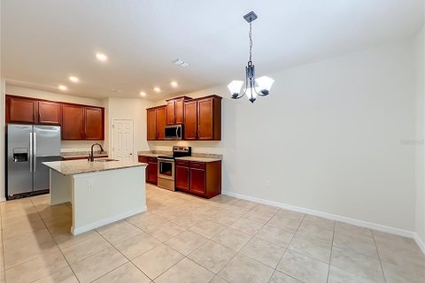Villa ou maison à louer à Orlando, Floride: 5 chambres, 286.88 m2 № 2411515 - photo 8