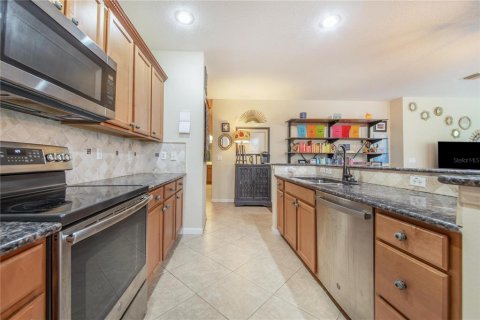 Condo in Orlando, Florida, 3 bedrooms № 2280254 - photo 18