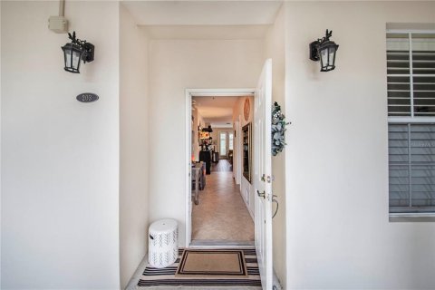 Condo in Orlando, Florida, 3 bedrooms № 2280254 - photo 5