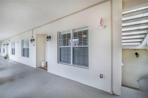 Condo in Orlando, Florida, 3 bedrooms № 2280254 - photo 4