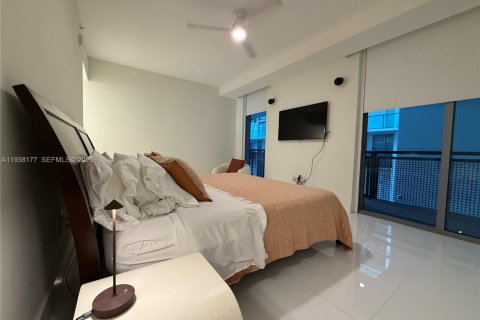 Купить кондоминиум в Майами-Бич, Флорида 2 спальни, 157.93м2, № 1995927 - фото 11