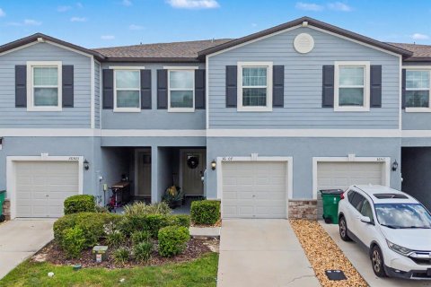 Townhouse in Zephyrhills, Florida 3 bedrooms, 151.8 sq.m. № 2373025