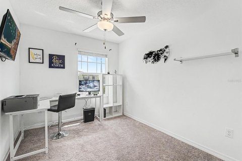 Townhouse in Zephyrhills, Florida 3 bedrooms, 151.8 sq.m. № 2373025 - photo 24