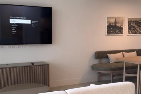 Condominio en venta en Miami, Florida, 1 dormitorio, 55.56 m2 № 1974755 - foto 9