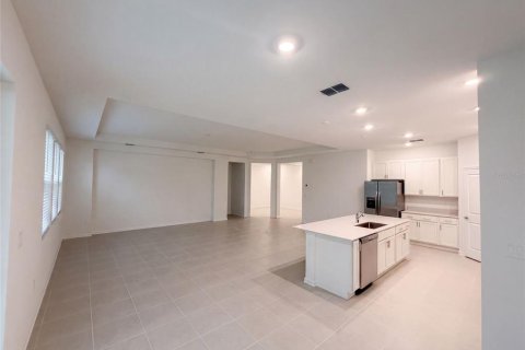 Villa ou maison à vendre à Groveland, Floride: 3 chambres, 227.33 m2 № 2305144 - photo 3