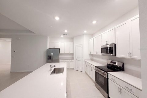Villa ou maison à vendre à Groveland, Floride: 3 chambres, 227.33 m2 № 2305144 - photo 6