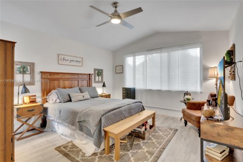 Casa en venta en Weston, Florida, 5 dormitorios, 157.19 m2 № 1963264 - foto 19