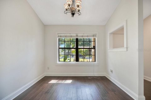 House in Orlando, Florida 3 bedrooms, 152.36 sq.m. № 1884861 - photo 11