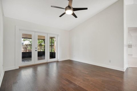House in Orlando, Florida 3 bedrooms, 152.36 sq.m. № 1884861 - photo 14