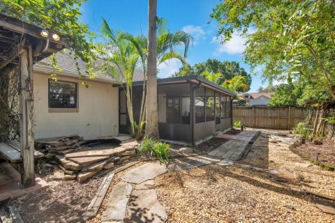 House in Orlando, Florida 3 bedrooms, 152.36 sq.m. № 1884861 - photo 25