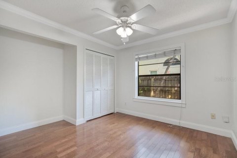 House in Orlando, Florida 3 bedrooms, 152.36 sq.m. № 1884861 - photo 20