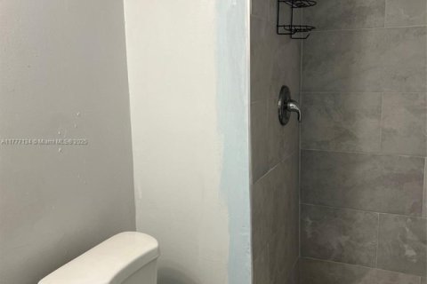 Condo in Pompano Beach, Florida, 2 bedrooms  № 1868294 - photo 14