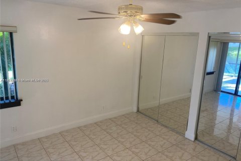 Снять в аренду кондоминиум в Плантация, Флорида 2 спальни, 89.56м2, № 1972431 - фото 8