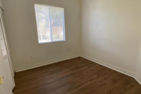 Condo in Stuart, Florida, 3 bedrooms № 2392786 - photo 7