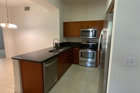 Condo in Stuart, Florida, 3 bedrooms № 2392786 - photo 6