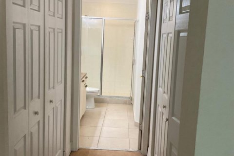 Condo in Stuart, Florida, 3 bedrooms № 2392786 - photo 3