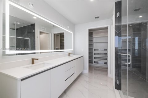 Купить кондоминиум в Майами, Флорида 2 спальни, 143.26м2, № 2054634 - фото 21