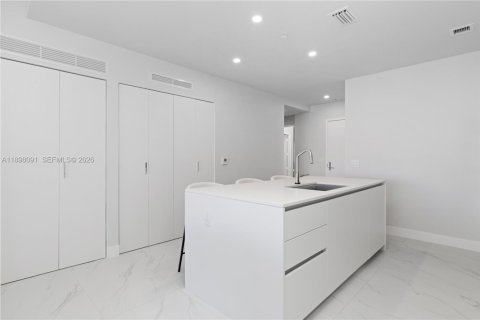 Купить кондоминиум в Майами, Флорида 2 спальни, 143.26м2, № 2054634 - фото 8