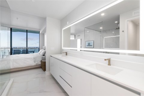 Купить кондоминиум в Майами, Флорида 2 спальни, 143.26м2, № 2054634 - фото 20