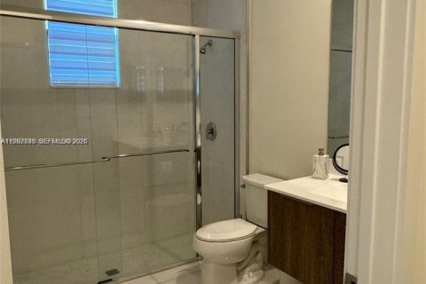 House in Doral, Florida 4 bedrooms, 258.73 sq.m. № 2052847 - photo 20