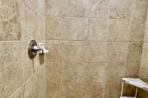 Condominio en alquiler en Bradenton, Florida, 2 dormitorios, 104.14 m2 № 1853211 - foto 27