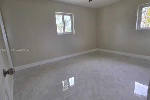 Villa ou maison à vendre à Miami Gardens, Floride: 3 chambres, 136.19 m2 № 2088403 - photo 14