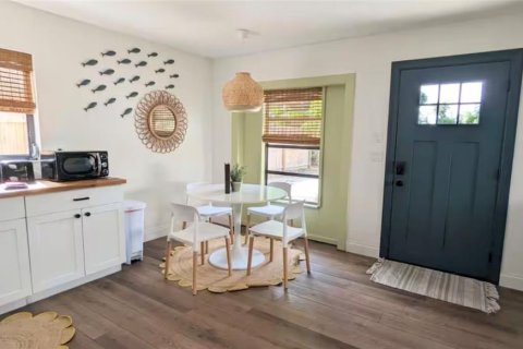 Immobilier commercial à vendre à Sarasota, Floride: 1 chambre, 157.56 m2 № 2415110 - photo 14