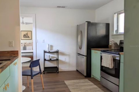 Immobilier commercial à vendre à Sarasota, Floride: 1 chambre, 157.56 m2 № 2415110 - photo 23