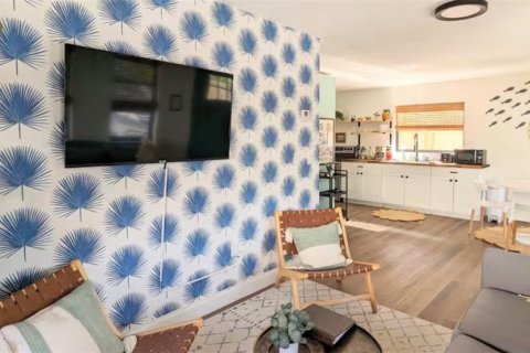 Immobilier commercial à vendre à Sarasota, Floride: 1 chambre, 157.56 m2 № 2415110 - photo 5