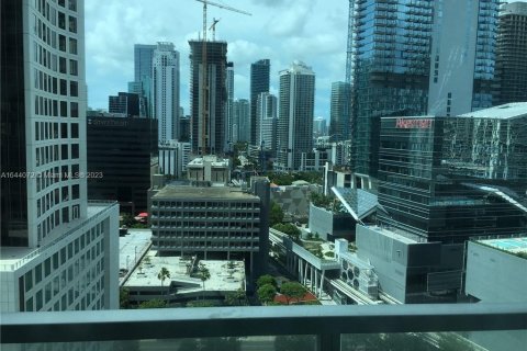 Condo in Miami, Florida, 1 bedroom  № 1867420 - photo 9