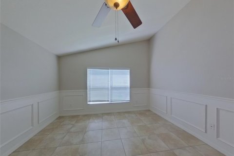 House in Land O' Lakes, Florida 3 bedrooms, 129.51 sq.m. № 1910125 - photo 6