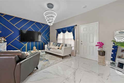 Townhouse in Orlando, Florida 3 bedrooms, 127.74 sq.m. № 2394244 - photo 6