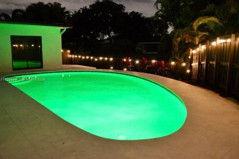 Villa ou maison à vendre à Oakland Park, Floride: 4 chambres, 155.8 m2 № 2050432 - photo 28