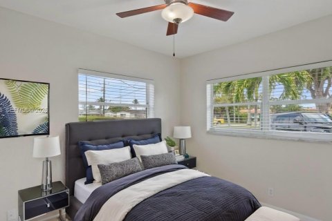 Villa ou maison à vendre à Oakland Park, Floride: 4 chambres, 155.8 m2 № 2050432 - photo 19