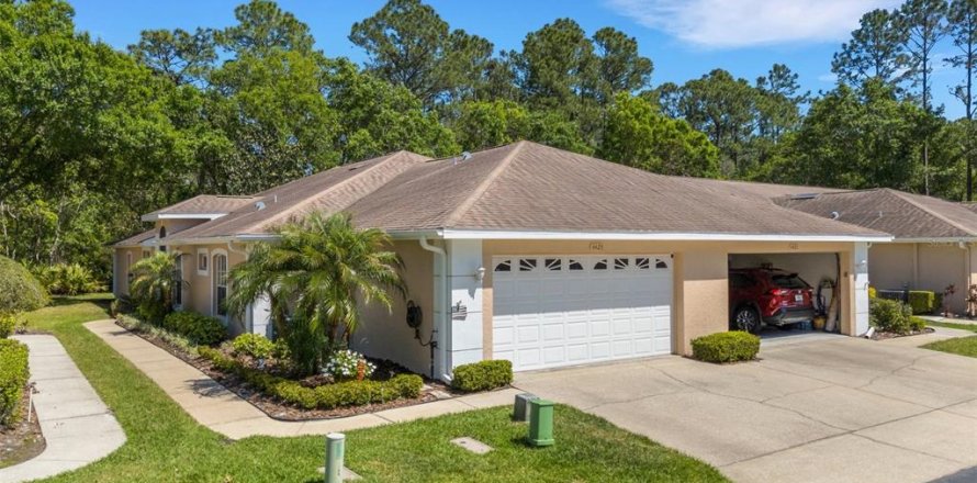 Casa en Palm Harbor, Florida 3 dormitorios, 154.22 m2 № 1717780