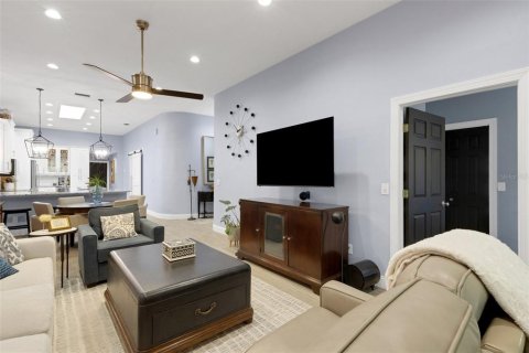Casa en venta en Palm Harbor, Florida, 3 dormitorios, 154.22 m2 № 1717780 - foto 10