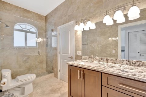 House in Southwest Ranches, Florida 8 bedrooms, 740.06 sq.m. № 1756677 - photo 23