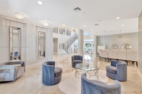 House in Southwest Ranches, Florida 8 bedrooms, 740.06 sq.m. № 1756677 - photo 17
