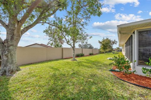 House in Venice, Florida 2 bedrooms, 173.17 sq.m. № 1545324 - photo 27