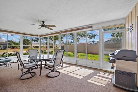 House in Venice, Florida 2 bedrooms, 173.17 sq.m. № 1545324 - photo 24