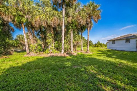 House in Okeechobee, Florida 4 bedrooms, 190.36 sq.m. № 1770897 - photo 25