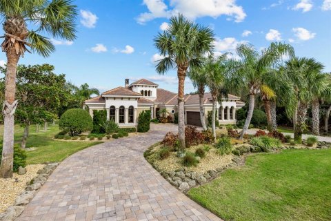 Casa en venta en Palm Coast, Florida, 4 dormitorios, 418.71 m2 № 1755291 - foto 4