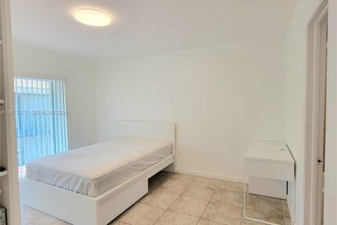 Copropriété à louer à Miami, Floride: 2 chambres, 79.52 m2 № 2033240 - photo 14