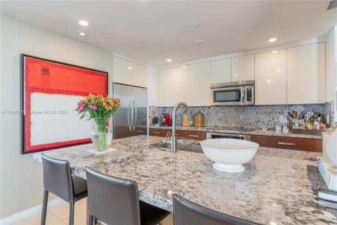 Condominio en venta en North Bay Village, Florida, 3 dormitorios, 177.44 m2 № 1860787 - foto 5