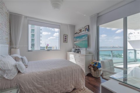 Condominio en venta en North Bay Village, Florida, 3 dormitorios, 177.44 m2 № 1860787 - foto 26