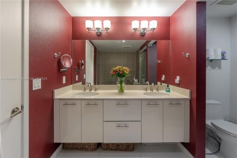 Condominio en venta en North Bay Village, Florida, 3 dormitorios, 177.44 m2 № 1860787 - foto 23