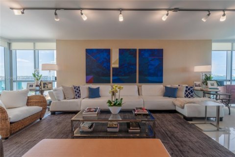 Condominio en venta en North Bay Village, Florida, 3 dormitorios, 177.44 m2 № 1860787 - foto 9