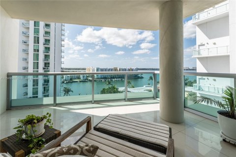 Condominio en venta en North Bay Village, Florida, 3 dormitorios, 177.44 m2 № 1860787 - foto 30