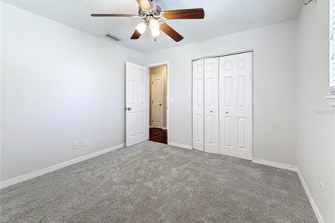 House in Saint Petersburg, Florida 4 bedrooms, 156.08 sq.m. № 1877386 - photo 26